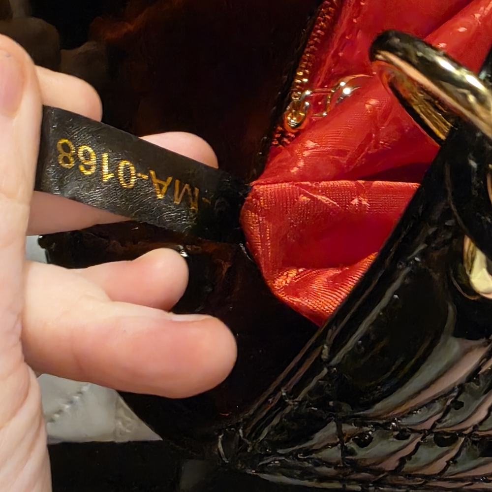 Dior Black and Gold Patent Leather Clutch - Picture 6 of 14